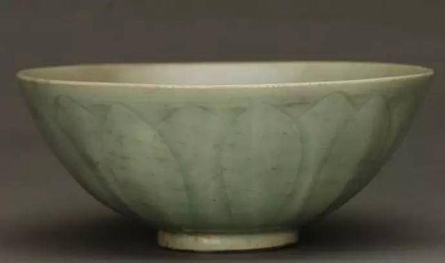 艺术品市场的潜在需求与拍卖业务的发展机遇